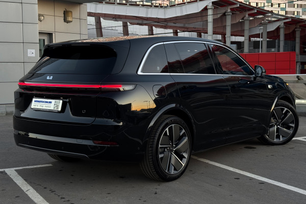 2026 Li Auto (Lixiang) L7 с пробегом 28 км