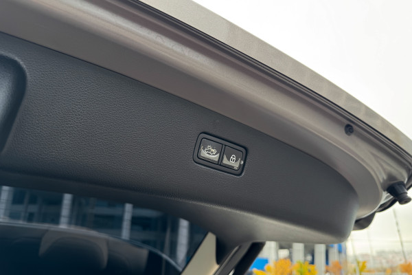 2020 Genesis GV80 с пробегом 72 570 км