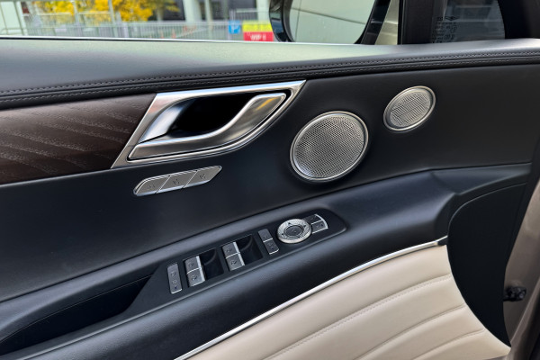 2020 Genesis GV80 с пробегом 72 570 км