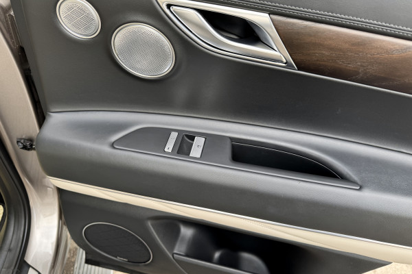 2020 Genesis GV80 с пробегом 72 570 км